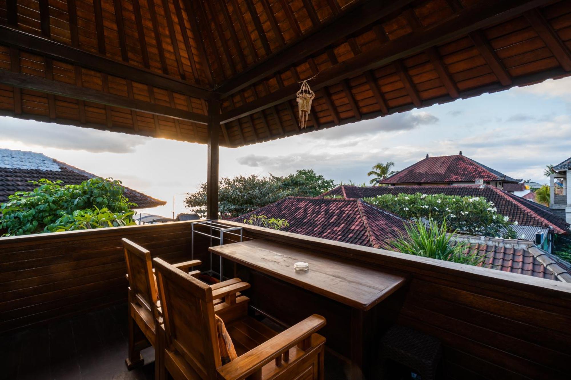 Ketut Losmen Bungalows Lembongan Buitenkant foto