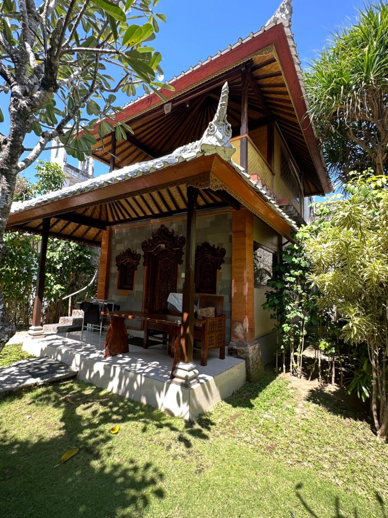 Ketut Losmen Bungalows Lembongan Buitenkant foto