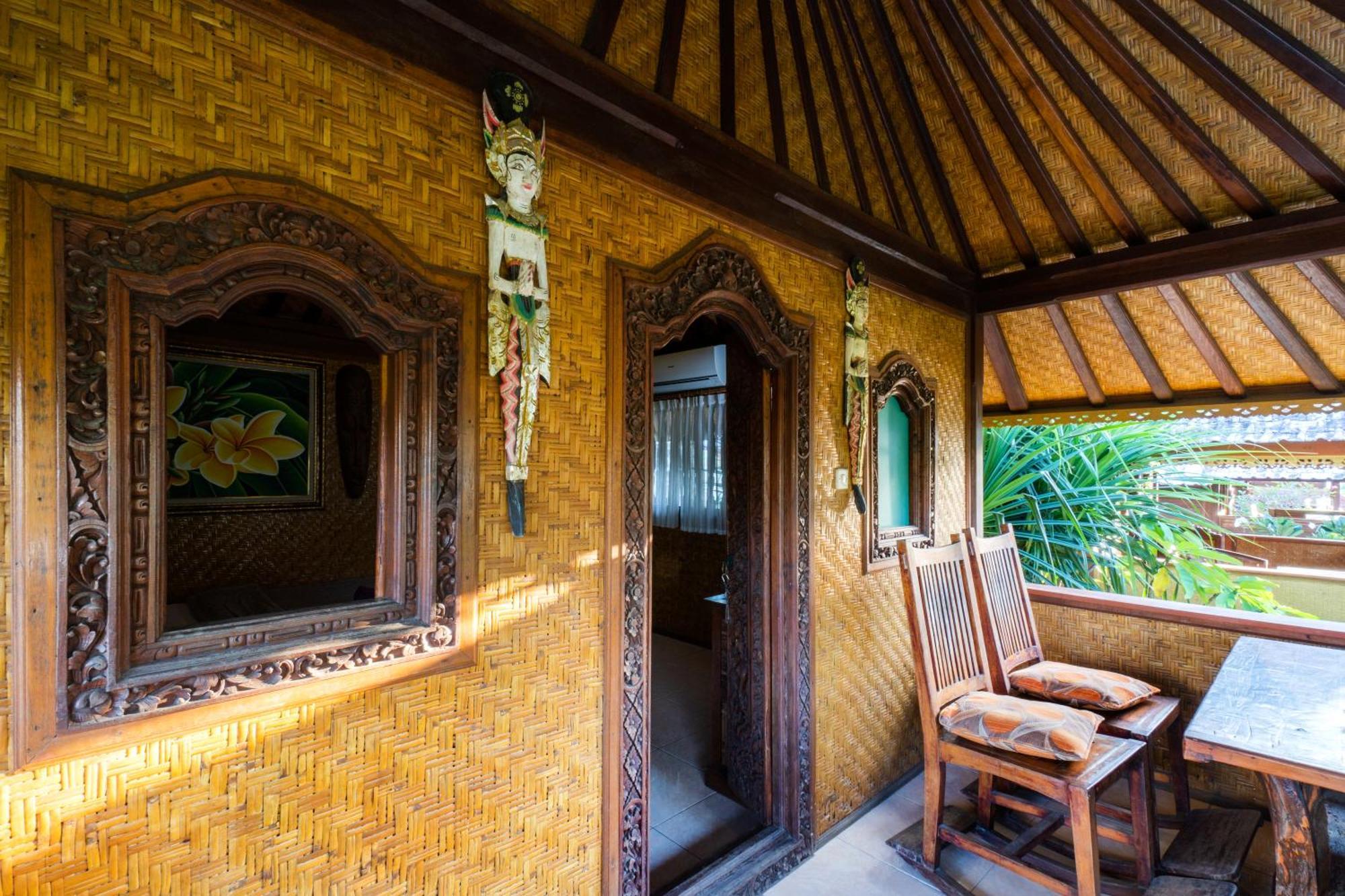 Ketut Losmen Bungalows Lembongan Buitenkant foto